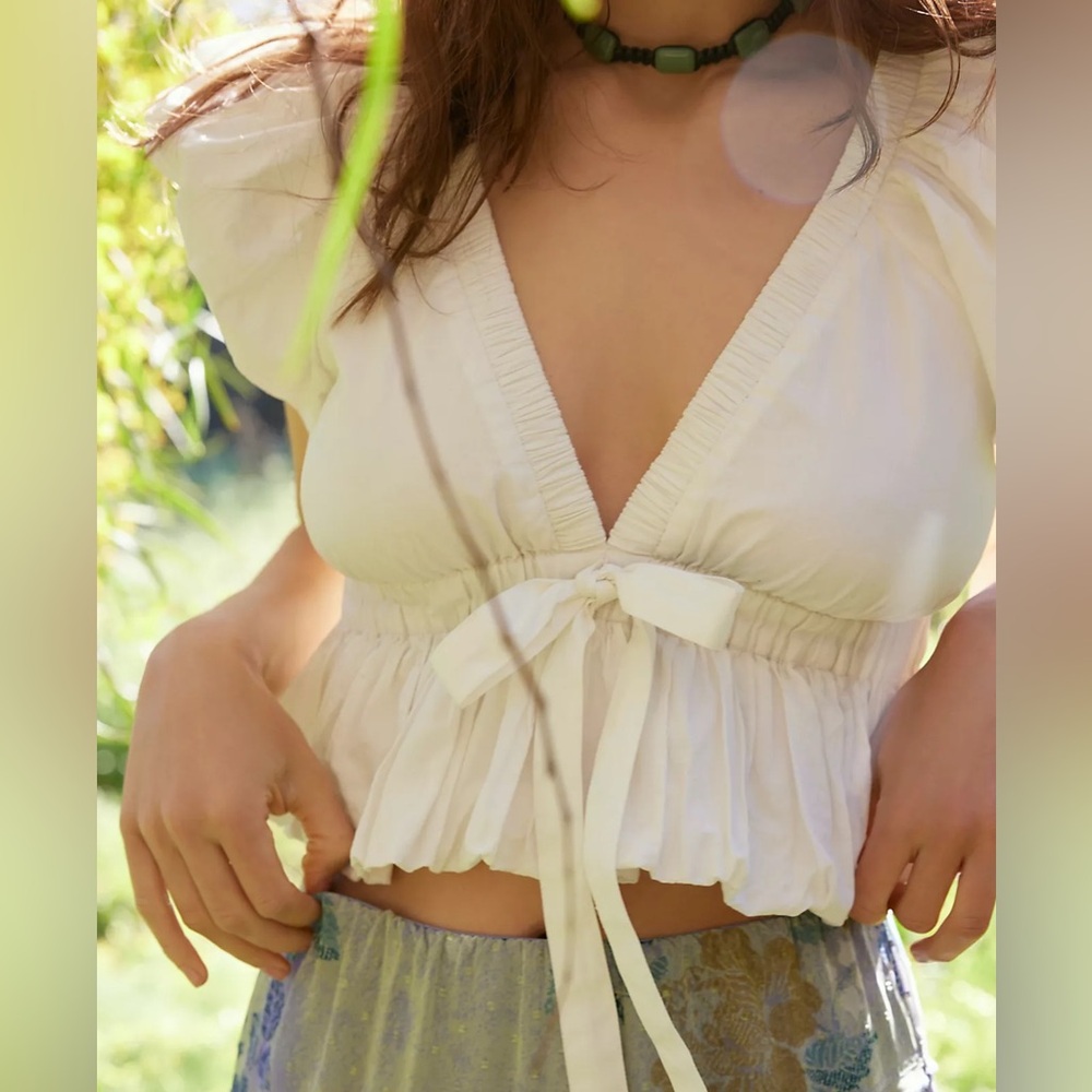 Free People bring the bubble plunge crop top in ivory